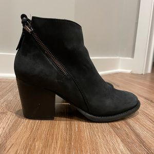Blondo waterproof Nivada Booties